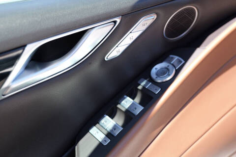 2023 Genesis G80