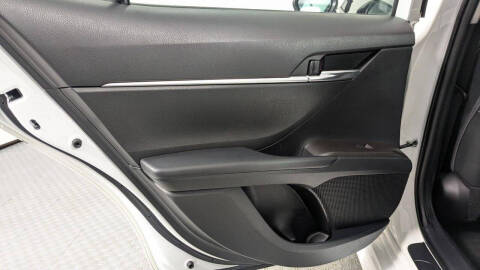 2022 Toyota Camry SE Nightshade