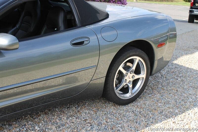 2004 Chevrolet Corvette 7