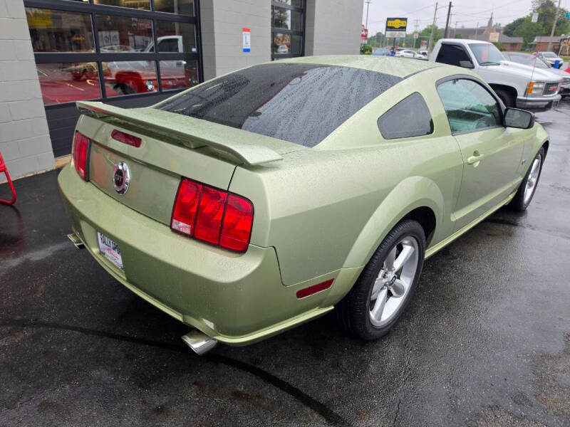2006 Ford Mustang GT Premium