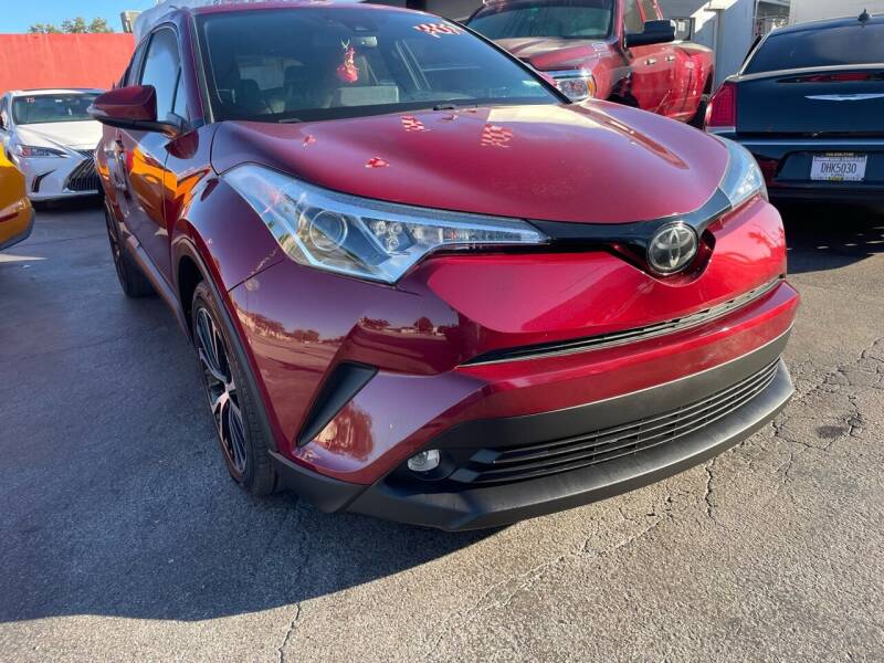 2019 Toyota C-HR for sale at Molina Auto Sales in Hialeah FL