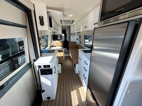 2025 Mercedes-Benz Sprinter