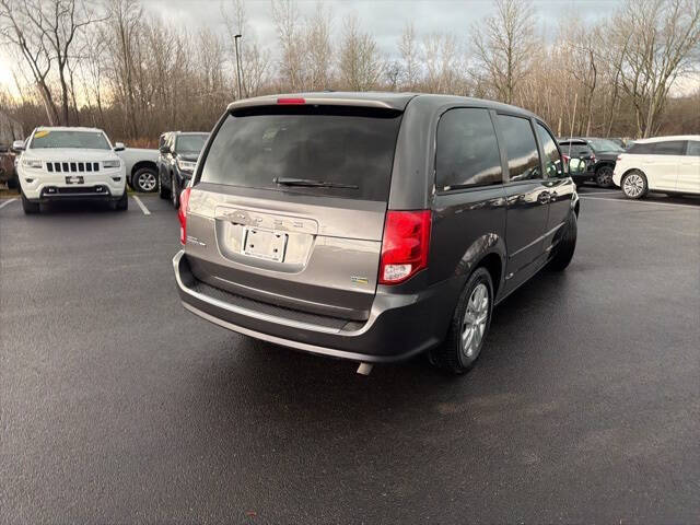 2017 Dodge Grand Caravan SE