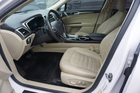 2013 Ford Fusion Energi SE