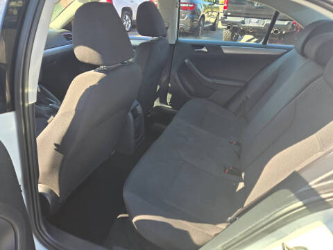 2016 Volkswagen Jetta