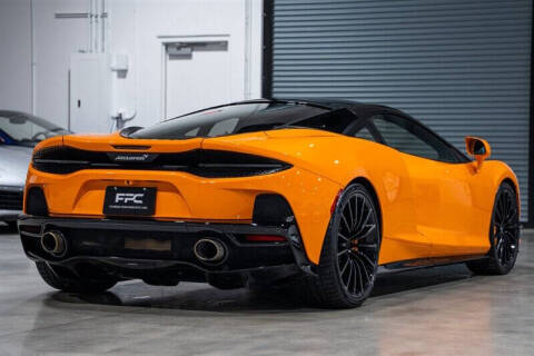 2023 McLaren GT