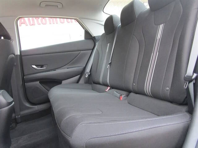 2023 Hyundai Elantra