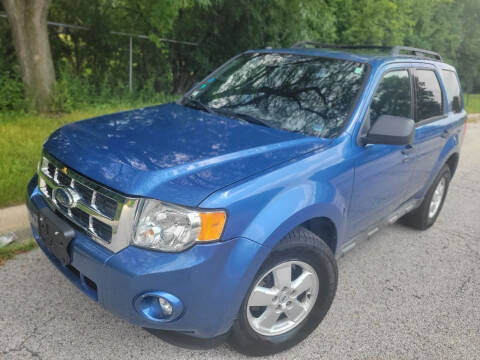 2009 Ford Escape for sale at Future Motors in Addison IL