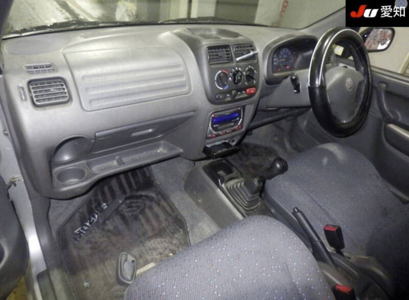 2001 Suzuki Swift