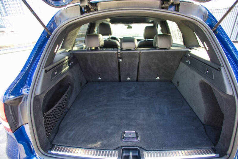 2019 Mercedes-Benz GLC GLC 300 4MATIC