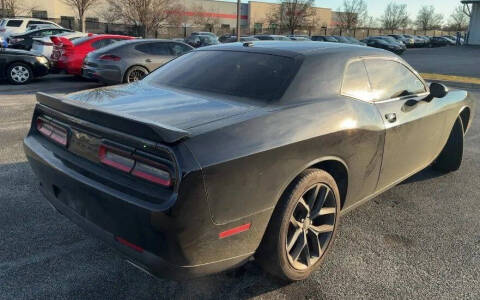 2022 Dodge Challenger SXT