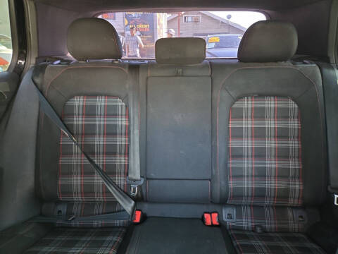 2019 Volkswagen Golf GTI S