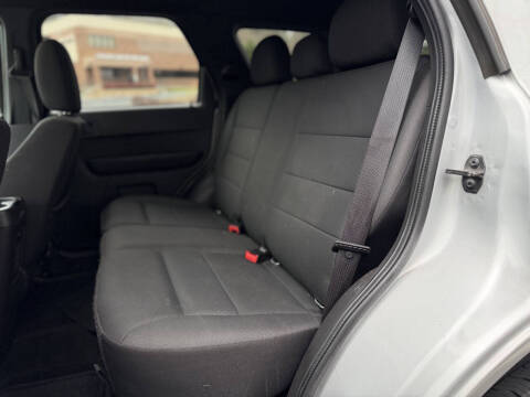 2011 Ford Escape XLT