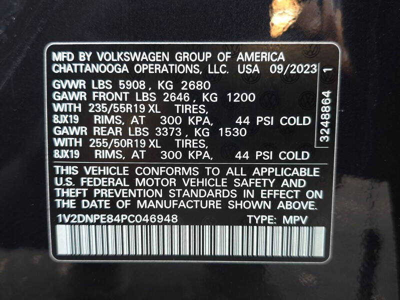 2023 Volkswagen ID.4 Pro