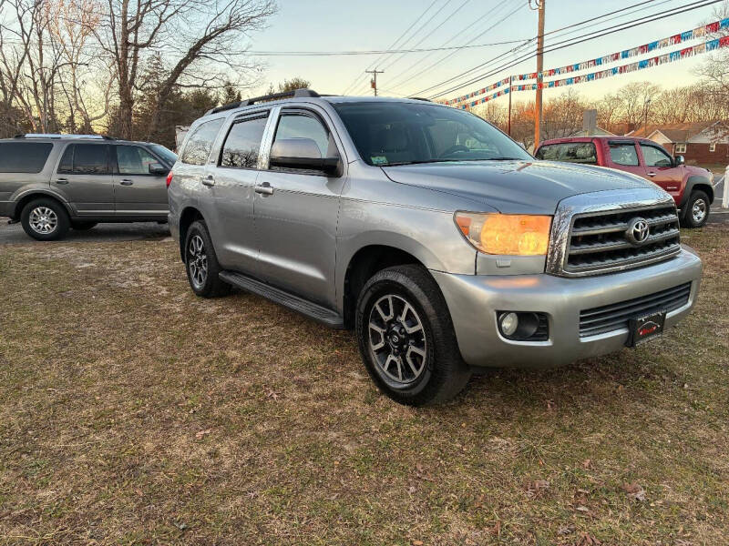 2013 Toyota Sequoia SR5