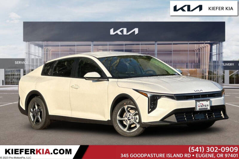 2025 Kia K4 LXS's photo