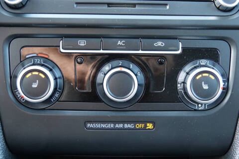 2011 Volkswagen Golf TDI