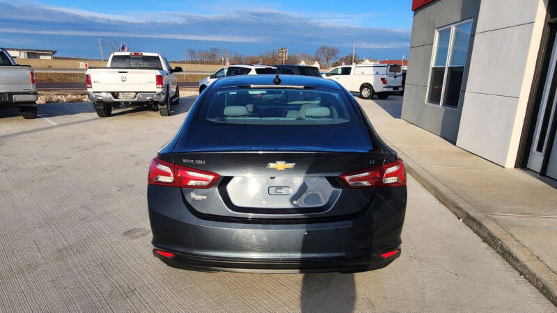 2021 Chevrolet Malibu LT