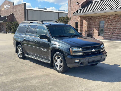 2004 Chevrolet TrailBlazer EXT LT