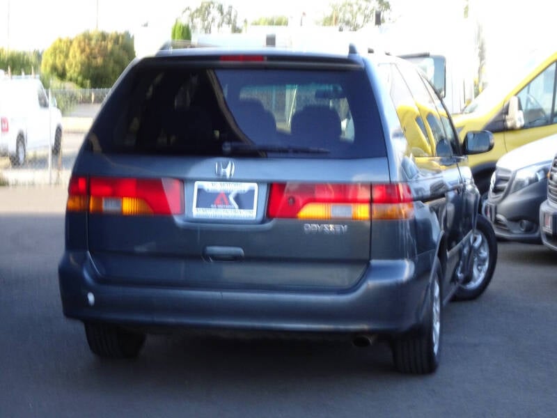 2003 Honda Odyssey EX photo 8