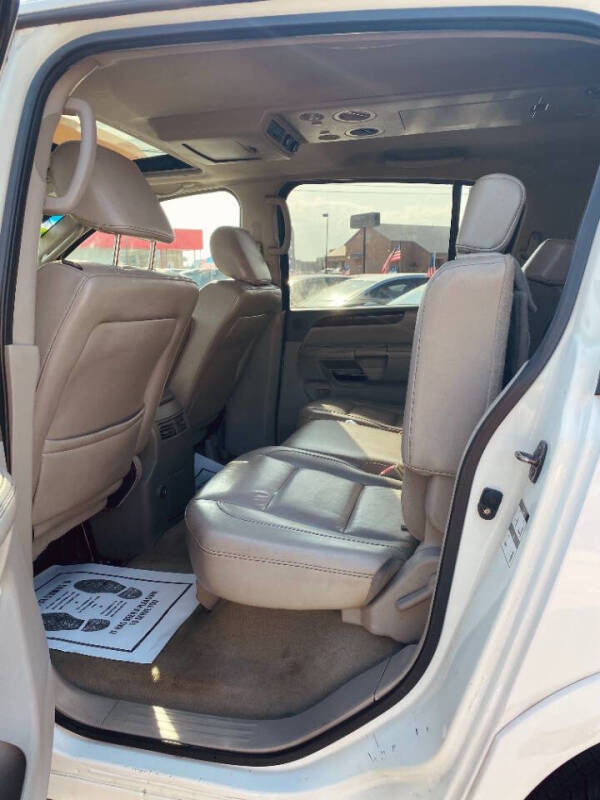 2010 Nissan Armada SE