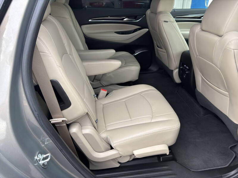 2018 Buick Enclave Essence