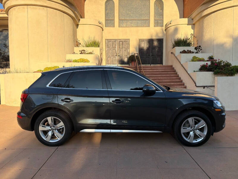 2018 Audi Q5 2.0T quattro Premium Plus