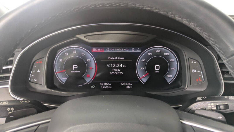 2022 Audi Q7 quattro Premium 55 TFSI