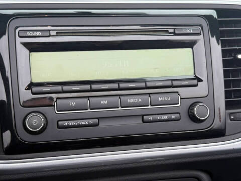 2015 Volkswagen Beetle Convertible