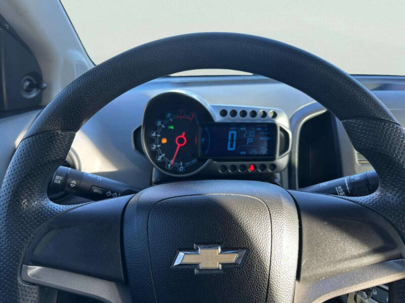 2012 Chevrolet Sonic LS