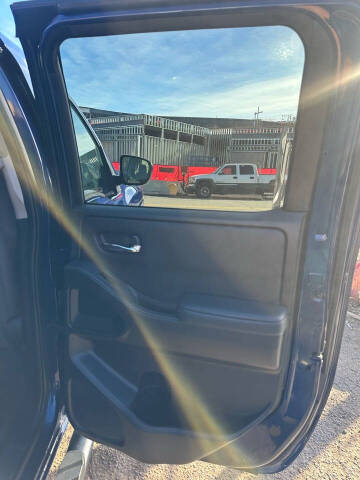 2022 Nissan Frontier SV