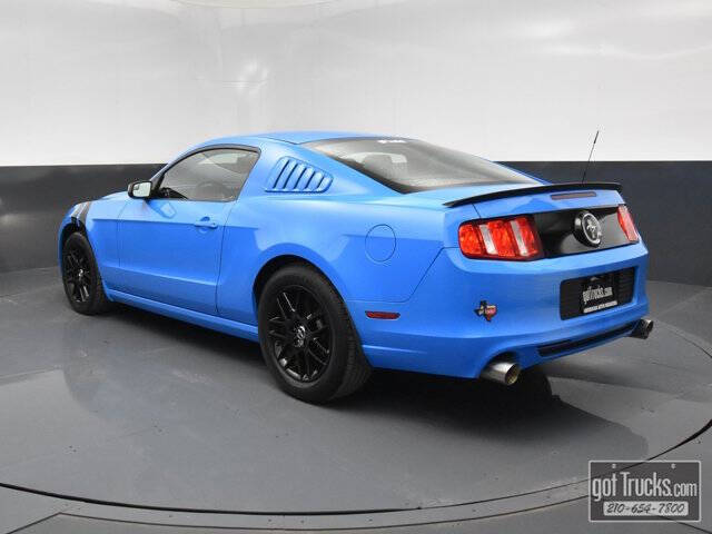2014 Ford Mustang V6