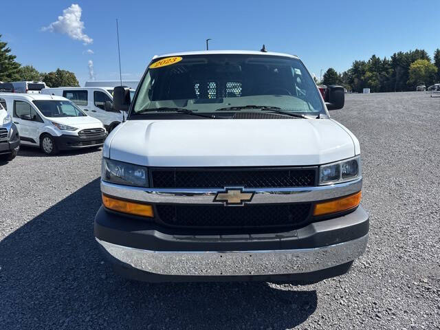 2023 Chevrolet Express 2500
