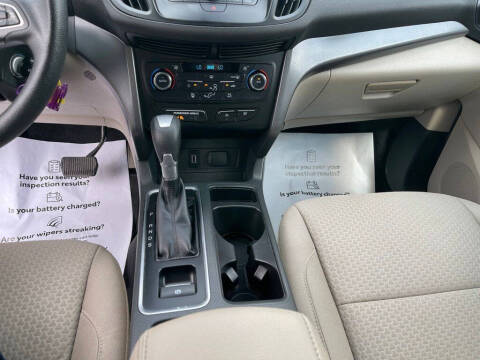2017 Ford Escape SE