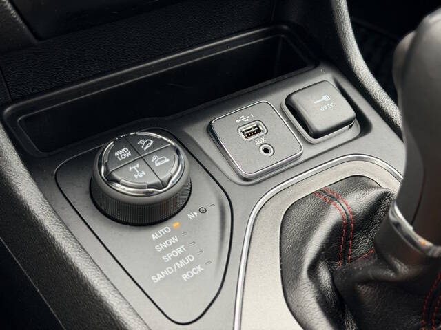 2019 Jeep Cherokee Trailhawk