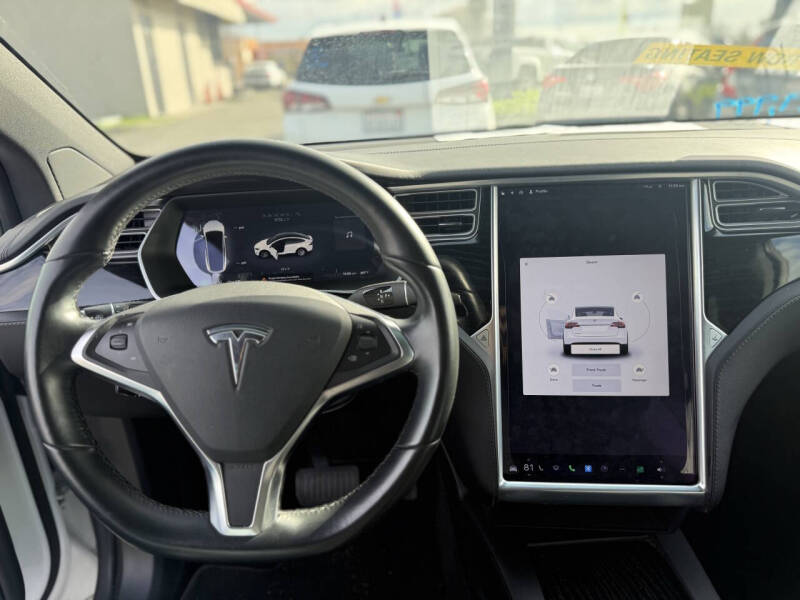 2016 Tesla Model X 75D