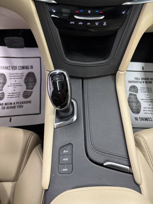 2018 Cadillac XT5 Luxury