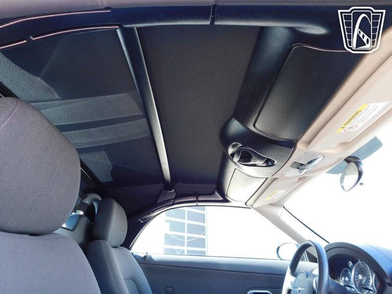 2005 Chrysler Crossfire