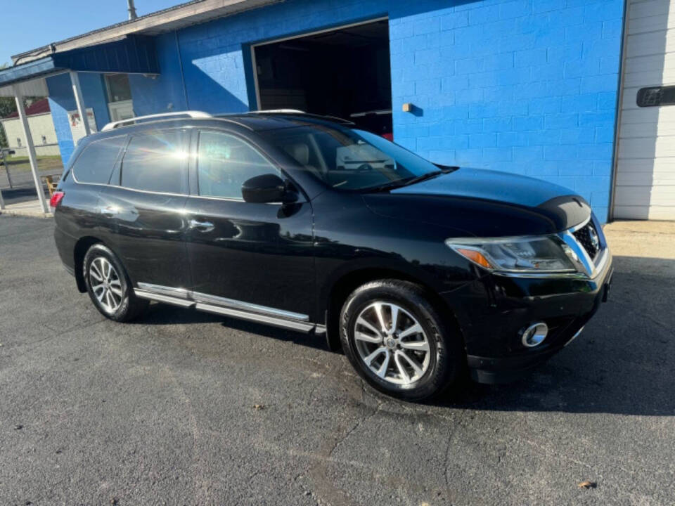 2013 Nissan Pathfinder for sale at Westside Auto Sales in Tiffin, OH