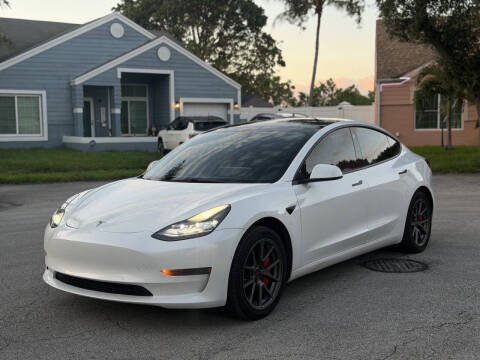 2021 Tesla Model 3 Standard Range Plus