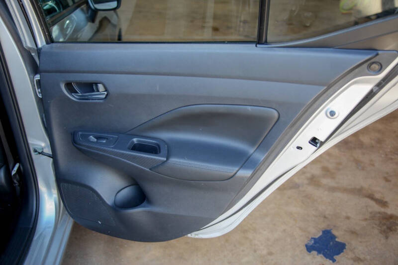 2020 Nissan Versa SV