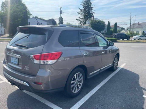 2014 Nissan Pathfinder SL