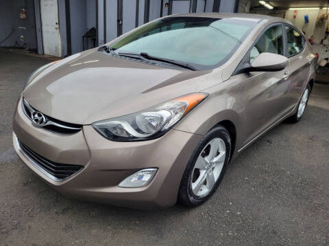 2012 Hyundai Elantra for sale at American Dream Motors in Everett WA