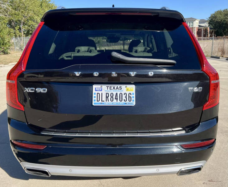 2018 Volvo XC90 T6 Momentum