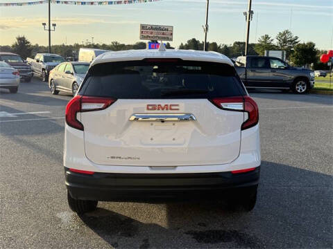 2022 GMC Terrain SLE