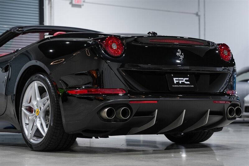2015 Ferrari California T