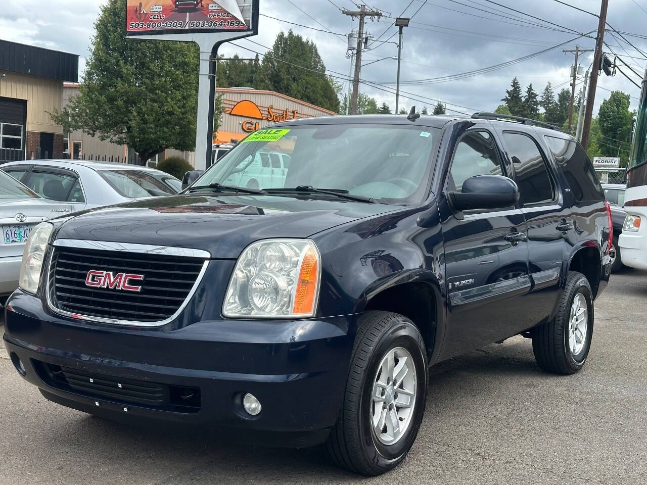 Dk. Blue 2008 GMC Yukon SLT 4x4 SLT-1 4dr SUV 1