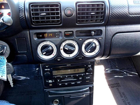 2003 Toyota MR2 Spyder