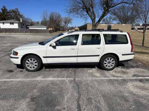 2002 Volvo V70 for sale at General Automotive inc in Villa Park IL