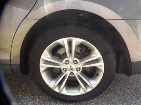 2014 Ford Taurus SEL